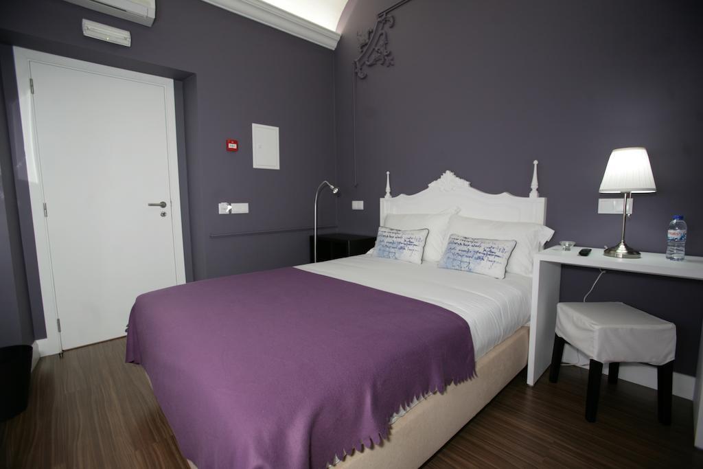 Bartholomeu Guesthouse Сан-Бартоломеу-де-Мессинеш Номер фото