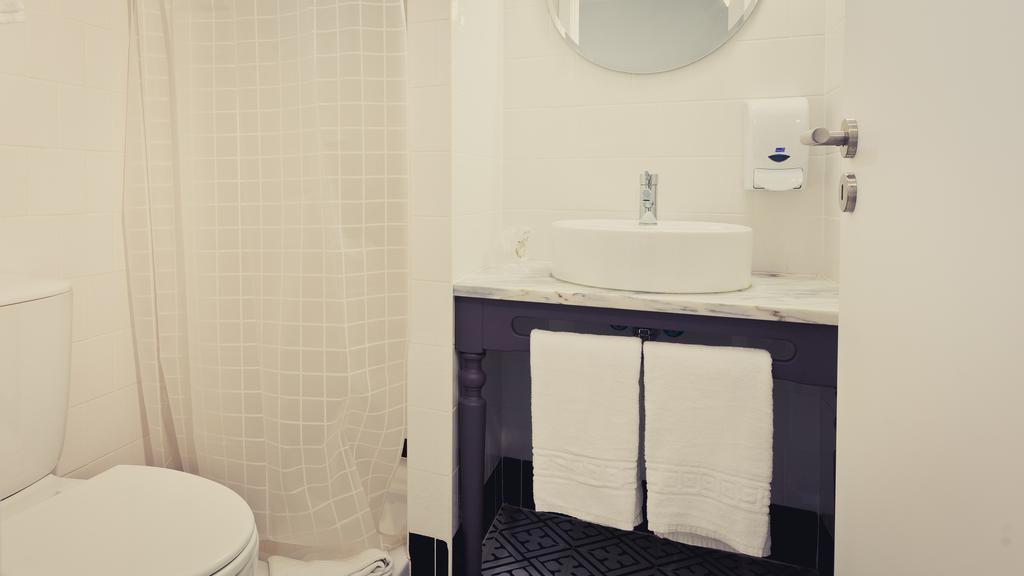 Bartholomeu Guesthouse Сан-Бартоломеу-де-Мессинеш Экстерьер фото